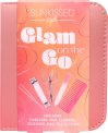 Sunkissed Nails Glam On The Go Gift Set 5 Pieces (This gift set contains: 1x Tweezers 1x Nail Clippers 1x Scissors 1x Nail File 1x Comb Case)